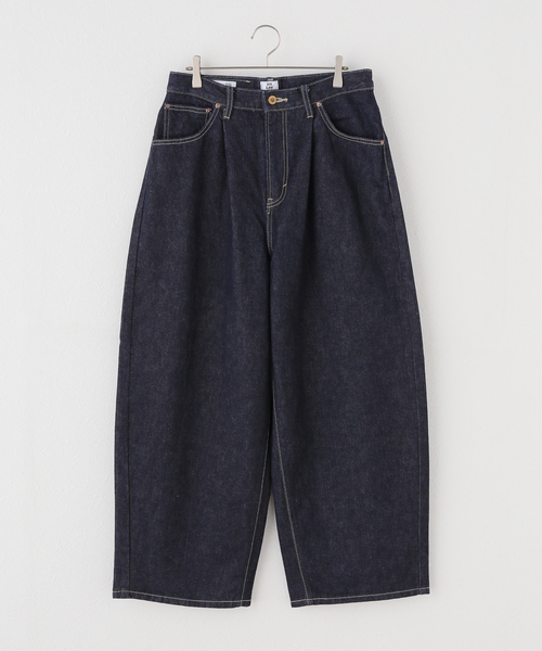 Lee(リー)の「【WEB+一部店舗限定】LEE / リー TUCK RIDERS PANTS(デニムパンツ・レディース・ホワイト/ネイビー・SMALL/MEDIUM)」の17枚目の写真