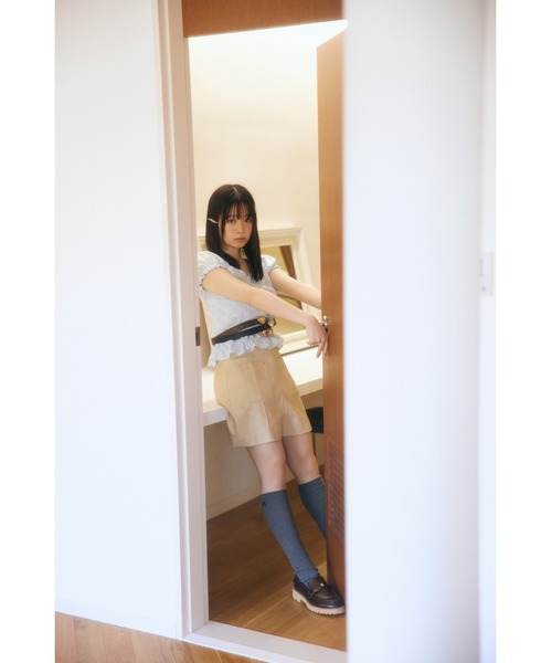 FURFUR（ファーファー）の「コンパクトチェックブラウス（シャツ/ブラウス・レディース・イエロー/ライトブルー/ブラック・F）」の4枚目の写真