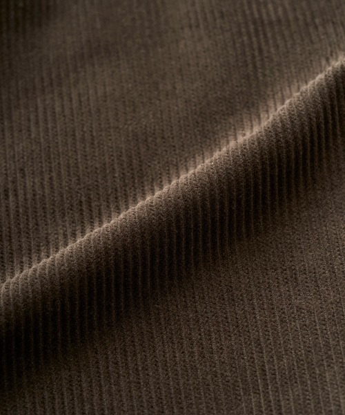 Juha(ユハ)の「FORMED WIDE CORDUROY PANTS(その他パンツ・メンズ・ブラウン/ブラック・4/3/2)」の5枚目の写真