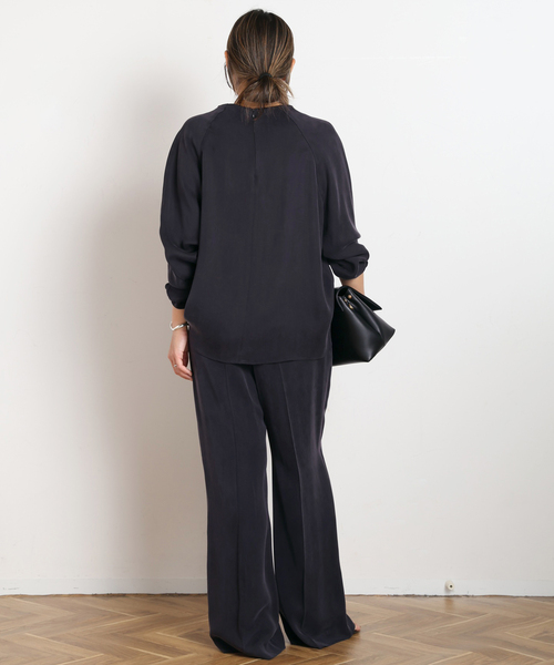 AP STUDIO（エーピーストゥディオ）の「キュプラパンツ（スラックス・レディース・ネイビー/アイボリー・34/36/38/40）」の7枚目の写真