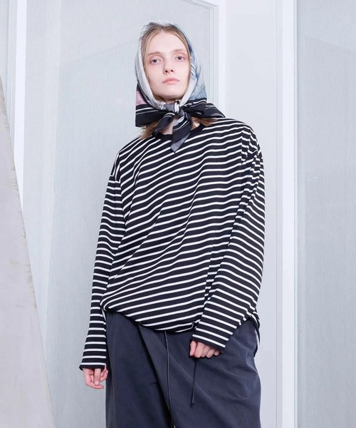 VOAAOV（ヴォアーブ）の「【VOAAOV】 BIAS BORDER Long Sleeve T-Shirt（Tシャツ/カットソー・メンズ・グレー/ブラック・2/1）」の4枚目の写真