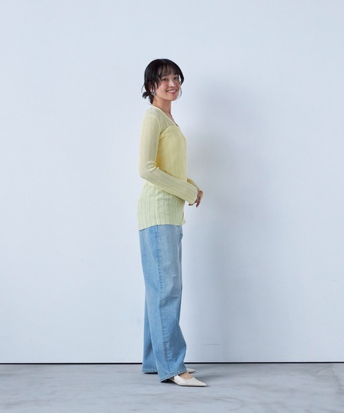 YANUK(ヤヌーク)の「ストレート "GINA"(デニムパンツ・レディース・サックスブルー・27inch/26inch/25inch/24inch/23inch/22inch/21inch)」の3枚目の写真