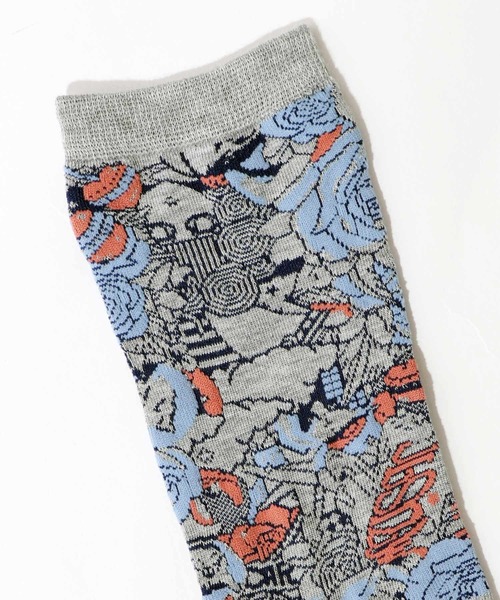 ScoLar（スカラー）の「88J18810：宇宙柄とスカラー柄ソックス（ソックス/靴下・レディース・ブラック/グレー・FREE）」の4枚目の写真