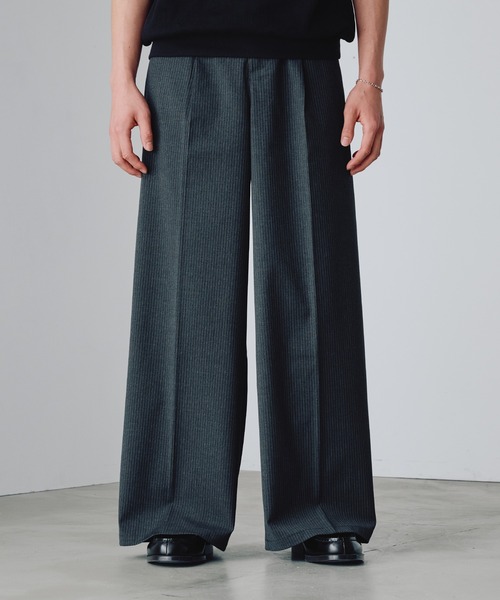 Adoon plain(アドーンプレーン)の「1-Tuck Center Press Straight Slacks / 1タックアソートセンタープレスストレートスラックス(スラックス・メンズ・ブラック/チャコールグレー/グレー/ネイビー・SMALL/LARGE/MEDIUM)」の8枚目の写真