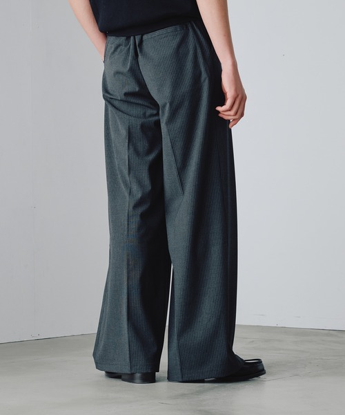 Adoon plain(アドーンプレーン)の「1-Tuck Center Press Straight Slacks / 1タックアソートセンタープレスストレートスラックス(スラックス・メンズ・ブラック/チャコールグレー/グレー/ネイビー・SMALL/LARGE/MEDIUM)」の11枚目の写真