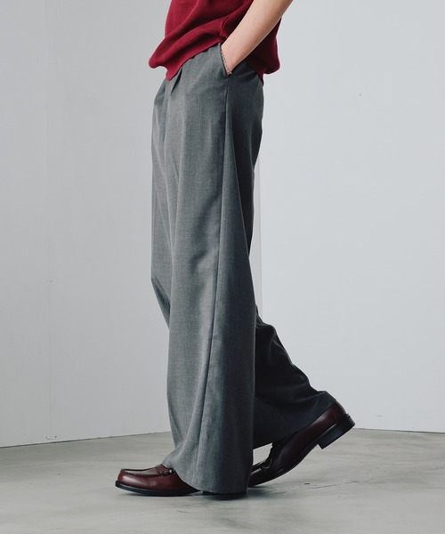Adoon plain(アドーンプレーン)の「1-Tuck Center Press Straight Slacks / 1タックアソートセンタープレスストレートスラックス(スラックス・メンズ・ブラック/チャコールグレー/グレー/ネイビー・SMALL/LARGE/MEDIUM)」の19枚目の写真