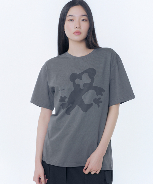 Miseki SEOUL(ミセキソウル)の「Teddy graphic short sleeve CHARCOAL(Tシャツ/カットソー・レディース・その他・OS)」の1枚目の写真
