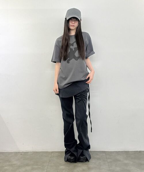 Miseki SEOUL(ミセキソウル)の「Teddy graphic short sleeve CHARCOAL(Tシャツ/カットソー・レディース・その他・OS)」の4枚目の写真