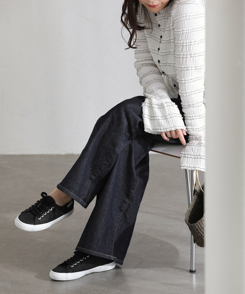 La TOTALITE（ラトータリテ）の「≪追加≫【洗える】Mewl / ミュール ミニフリル2WAYカーデ（ニット/セーター・レディース・ホワイト・FREE）」の5枚目の写真