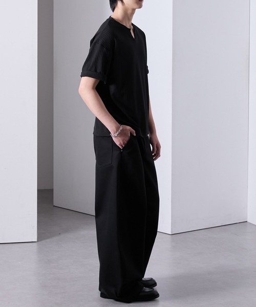 Loose/ルース(ルース)の「キーネック リブショートTシャツ(Tシャツ/カットソー・メンズ・ブラック/チャコールグレー/ワイン/オフホワイト・L/M/S)」の21枚目の写真