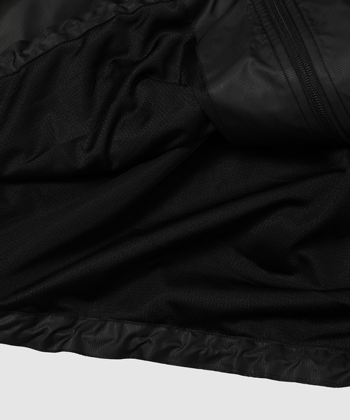 TSTS（ティーエスティーエス）の「RECYCLED POLYESTER WIND TRACK JACKET（その他アウター・メンズ・ブラック・M/L）」の7枚目の写真
