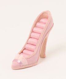 styiro（スタイロ）の「ハイヒールリングクッションスタンド（収納グッズ）」