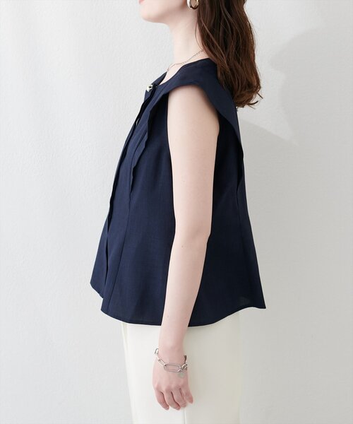 natural couture(ナチュラルクチュール)の「フロントタックペプラムブラウス(シャツ/ブラウス・レディース・ピンク/グレー/ライトベージュ/ネイビー/ミント・FREE)」の7枚目の写真