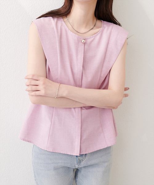 natural couture(ナチュラルクチュール)の「フロントタックペプラムブラウス(シャツ/ブラウス・レディース・ピンク/グレー/ライトベージュ/ネイビー/ミント・FREE)」の2枚目の写真