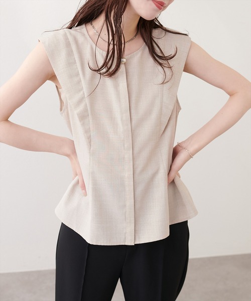 natural couture(ナチュラルクチュール)の「フロントタックペプラムブラウス(シャツ/ブラウス・レディース・ピンク/グレー/ライトベージュ/ネイビー/ミント・FREE)」の18枚目の写真