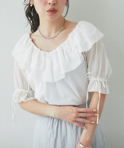 La boutique BonBon(ラブティックボンボン)の「【最強愛され系】リップルレース衿ブラウス(シャツ/ブラウス・レディース・オフホワイト/サックスブルー/ネイビー・FREE)」の5枚目の写真