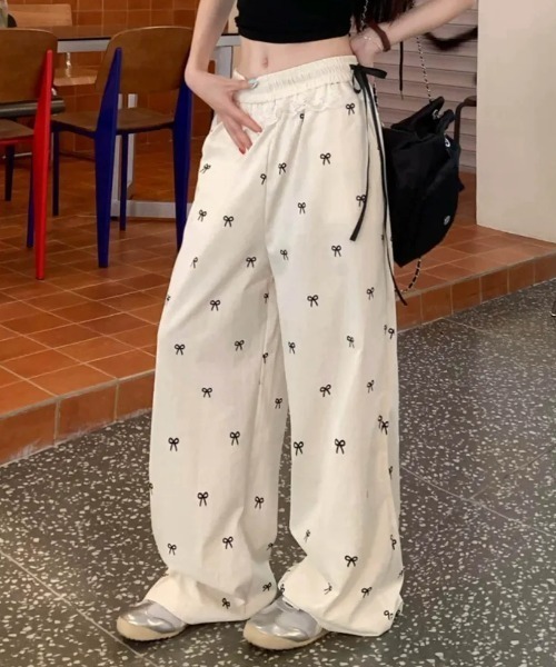 SHEPP(シープ)の「リボン柄 ウエストレース ワイドイージーパンツ(その他パンツ・レディース・ブラック/アイボリー・M/S)」の12枚目の写真