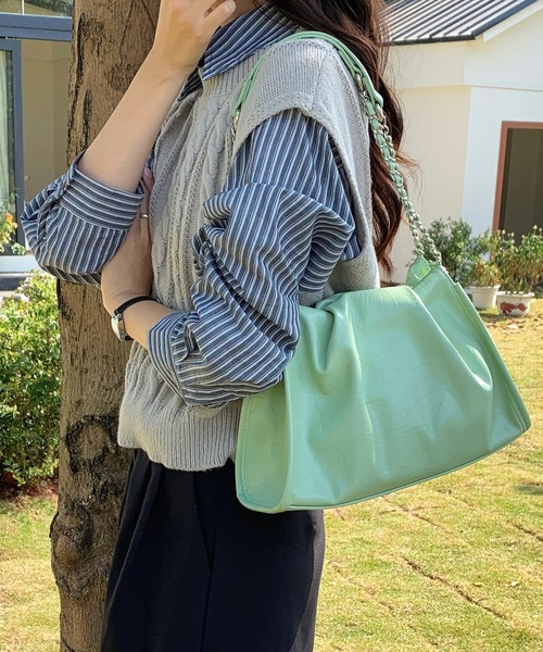 Chiina（チーナ）の「Chiina / ソフトレザーチェーンショルダーバッグ（ショルダーバッグ・レディース・ライトグリーン/シルバー/ブラック/ホワイト・FREE）」の6枚目の写真