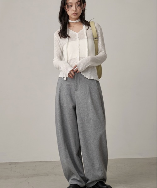 OFROOM(オフルーム)の「Sweat Curve Pants|スウェットカーブパンツ(スウェットパンツ・レディース・グレー/オートミール/ブラック・FREE)」の6枚目の写真