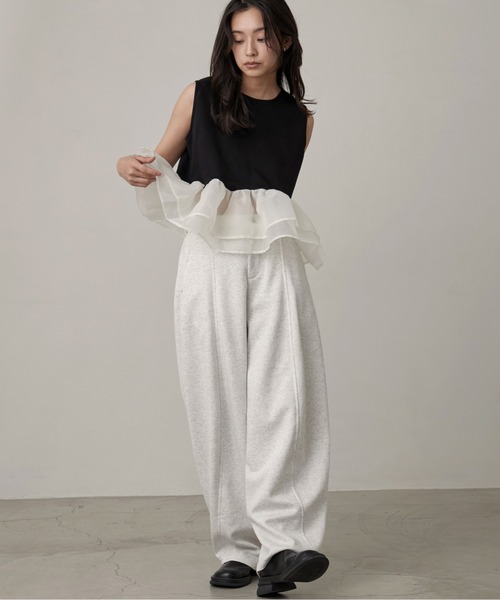 OFROOM(オフルーム)の「Sweat Curve Pants|スウェットカーブパンツ(スウェットパンツ・レディース・グレー/オートミール/ブラック・FREE)」の19枚目の写真