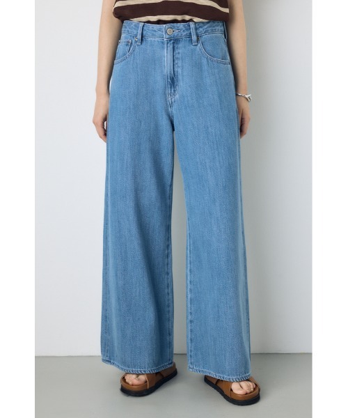 AZUL by moussy(アズールバイマウジー)の「【サイズ,身長別画像あり】AZUL DENIM 甘撚りバギーパンツ(デニムパンツ・レディース・ワンウォッシュ/ライトブルー・SMALL/LARGE/MEDIUM)」の3枚目の写真