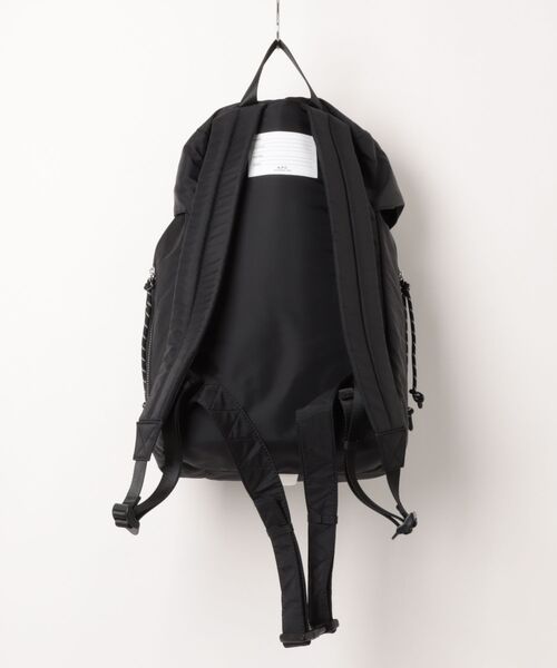 A.P.C.(アーペーセー)の「SAC A DOS TREK(バックパック/リュック・メンズ・ブラック・ONESIZE)」の2枚目の写真