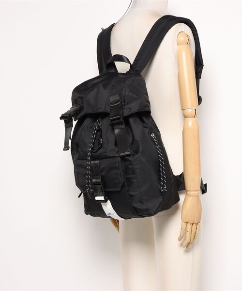 A.P.C.(アーペーセー)の「SAC A DOS TREK(バックパック/リュック・メンズ・ブラック・ONESIZE)」の3枚目の写真