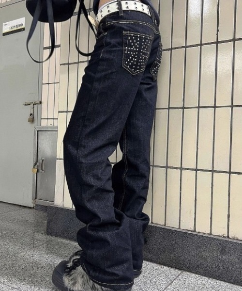 LAMPOON(ランプーン)の「スイッチングウエストデニムパンツ(デニムパンツ・レディース・ネイビー・SMALL/MEDIUM/LARGE)」の2枚目の写真