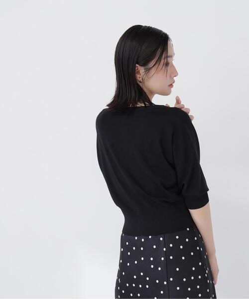 NATURAL BEAUTY BASIC（ナチュラルビューティーベーシック）の「【追加生産】〈UVカット・マシンウォッシャブル・接触冷感〉ドルマンボレロカーディガン（カーディガン/ボレロ・レディース・ブラック/オフホワイト/ネイビー・ﾌﾘ-）」の8枚目の写真