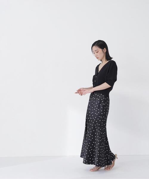 NATURAL BEAUTY BASIC（ナチュラルビューティーベーシック）の「【追加生産】〈UVカット・マシンウォッシャブル・接触冷感〉ドルマンボレロカーディガン（カーディガン/ボレロ・レディース・ブラック/オフホワイト/ネイビー・ﾌﾘ-）」の11枚目の写真