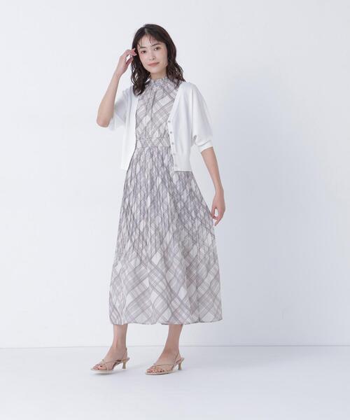 NATURAL BEAUTY BASIC（ナチュラルビューティーベーシック）の「【追加生産】〈UVカット・マシンウォッシャブル・接触冷感〉ドルマンボレロカーディガン（カーディガン/ボレロ・レディース・ブラック/オフホワイト/ネイビー・ﾌﾘ-）」の18枚目の写真