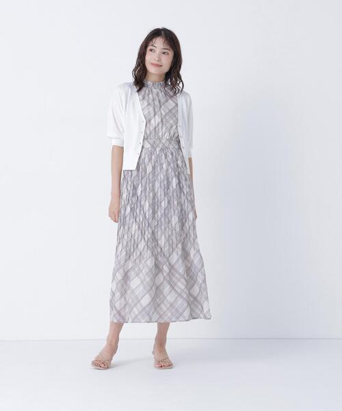 NATURAL BEAUTY BASIC（ナチュラルビューティーベーシック）の「【追加生産】〈UVカット・マシンウォッシャブル・接触冷感〉ドルマンボレロカーディガン（カーディガン/ボレロ・レディース・ブラック/オフホワイト/ネイビー・ﾌﾘ-）」の22枚目の写真