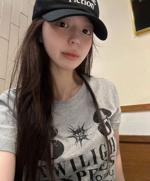 IDWS（アイドンワナセル）の「[W]Novichi T-Shirt Gray（Tシャツ/カットソー・レディース・その他・OS）」の21枚目の写真
