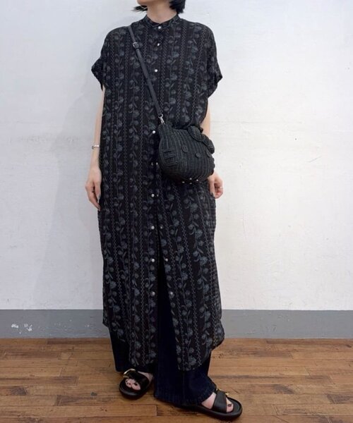 ear PAPILLONNER(イアパピヨネ)の「フロントボタン柄ワンピース2【SUM1 STYLE】(ワンピース・レディース・ブラック/ネイビー/レッド・FREE)」の18枚目の写真