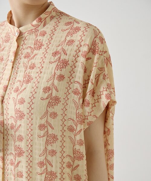 ear PAPILLONNER(イアパピヨネ)の「フロントボタン柄ワンピース2【SUM1 STYLE】(ワンピース・レディース・ブラック/ネイビー/レッド・FREE)」の4枚目の写真