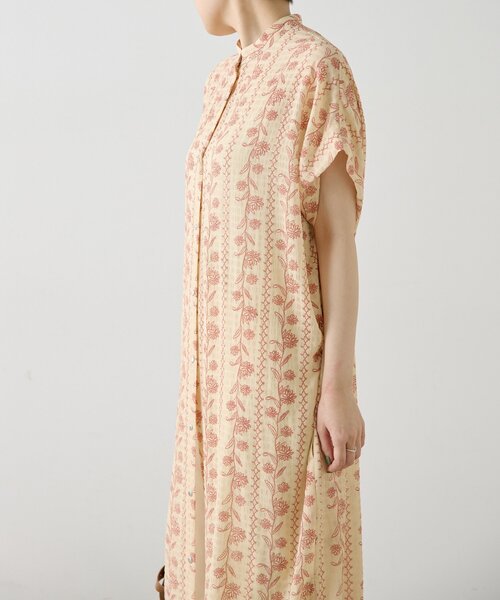 ear PAPILLONNER(イアパピヨネ)の「フロントボタン柄ワンピース2【SUM1 STYLE】(ワンピース・レディース・ブラック/ネイビー/レッド・FREE)」の5枚目の写真