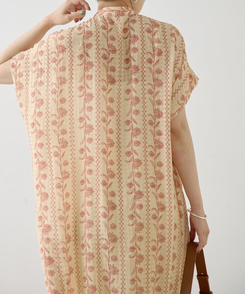ear PAPILLONNER(イアパピヨネ)の「フロントボタン柄ワンピース2【SUM1 STYLE】(ワンピース・レディース・ブラック/ネイビー/レッド・FREE)」の7枚目の写真