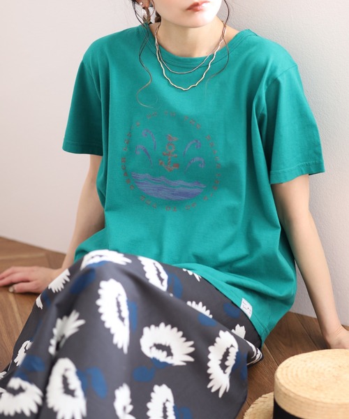 Emago（イマゴ）の「EMAGO ﾏﾘﾝﾌﾟﾘﾝﾄﾚｷﾞｭﾗｰT 半袖（Tシャツ/カットソー・レディース・チャコールグレー/グリーン/アイボリー・FREE）」の3枚目の写真