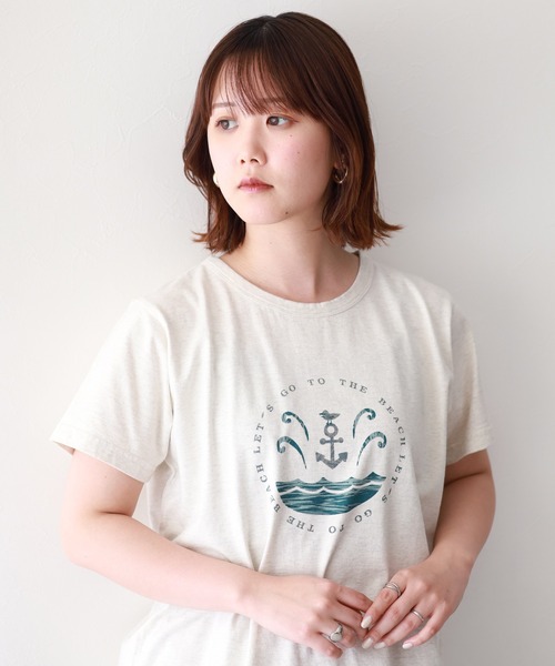 Emago（イマゴ）の「EMAGO ﾏﾘﾝﾌﾟﾘﾝﾄﾚｷﾞｭﾗｰT 半袖（Tシャツ/カットソー・レディース・チャコールグレー/グリーン/アイボリー・FREE）」の5枚目の写真