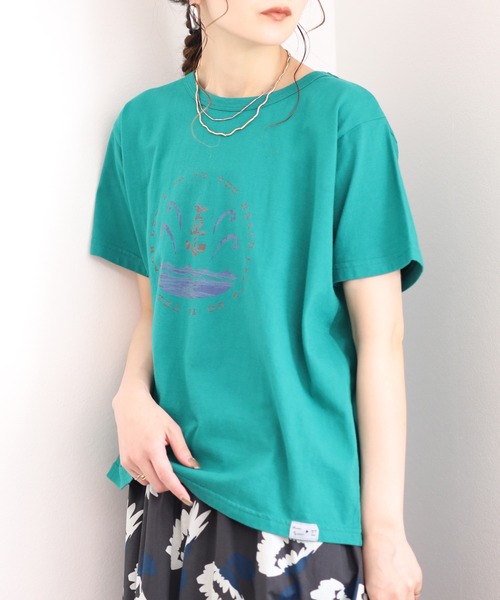Emago（イマゴ）の「EMAGO ﾏﾘﾝﾌﾟﾘﾝﾄﾚｷﾞｭﾗｰT 半袖（Tシャツ/カットソー・レディース・チャコールグレー/グリーン/アイボリー・FREE）」の21枚目の写真