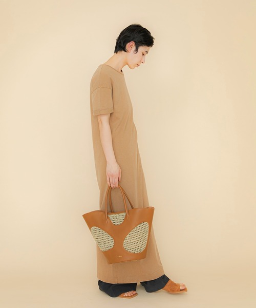 LE VERNIS(ル・ベルニ)の「LE VERNIS(ル・ベルニ)Hole digging tote(トートバッグ・レディース・ブラウン/ブラック・FREE)」の18枚目の写真