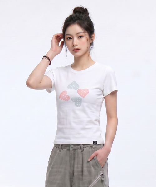 PEID(ペイド)の「PD ポルカドットハートスリムフィット半袖Tシャツホワイト(Tシャツ/カットソー・レディース・ホワイト・1/2/3)」の6枚目の写真