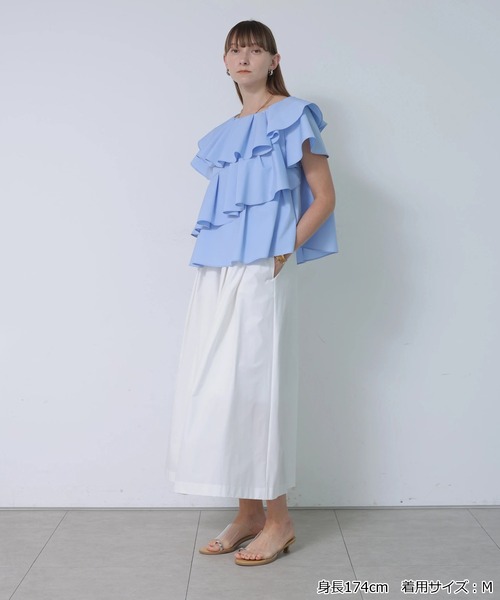 CADUNE(カデュネ)の「タックフレアーパンツ(その他パンツ・レディース・ホワイト/ブラック・38/36/34)」の5枚目の写真