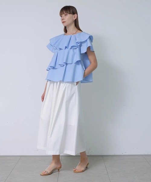 CADUNE(カデュネ)の「タックフレアーパンツ(その他パンツ・レディース・ホワイト/ブラック・38/36/34)」の6枚目の写真