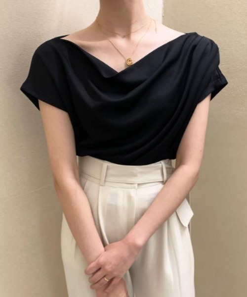 semplice(センプリチェ)の「Tシャツ【韓国ファッション】(Tシャツ/カットソー・レディース・ブラック/ピンク/ベージュ・F)」の14枚目の写真