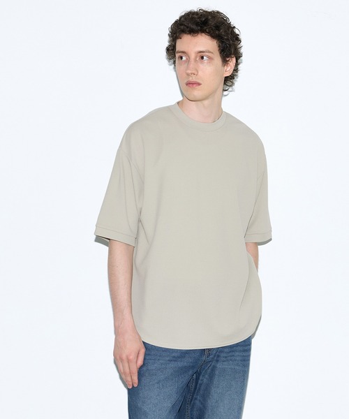 coca(coca)(コカ)の「ライトエンボスラウンド半袖Tシャツ(Tシャツ/カットソー・メンズ・ライトグレー/ブラック・L/XL/M)」の5枚目の写真