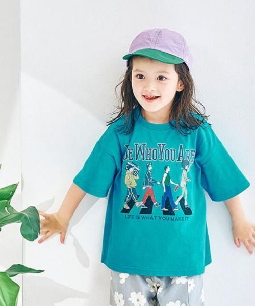 LYKKE(リッケ)の「プリント半袖Tシャツ(Tシャツ/カットソー・キッズ・ブラウン/ブルー/ブラック/アイボリー・120/130/110/100/150/90/140)」の4枚目の写真