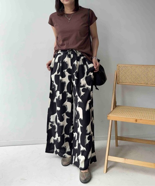 AS KNOW AS plus(アズノゥアズプラス)の「〇ひんやり涼しい インド 総柄イージーパンツ(その他パンツ・レディース・ネイビー系/グリーン系/ホワイト系/オレンジ系・FREE)」の9枚目の写真