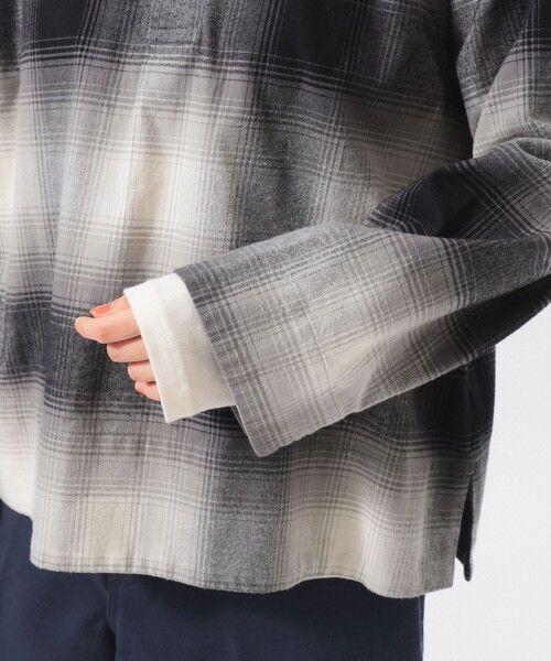 BEAMS BOY(ビームスボーイ)の「ビッグ チェック スモック(シャツ/ブラウス・レディース・ブラック/オレンジ/インディゴブルー・2/1/0/3)」の20枚目の写真
