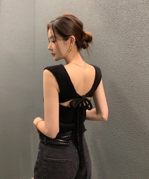 FAVORITO(ファヴォリート)の「ニットノースリーブトップス(ニット/セーター・レディース・ベージュ/ホワイト/ブラウン/ブラック・F)」の12枚目の写真